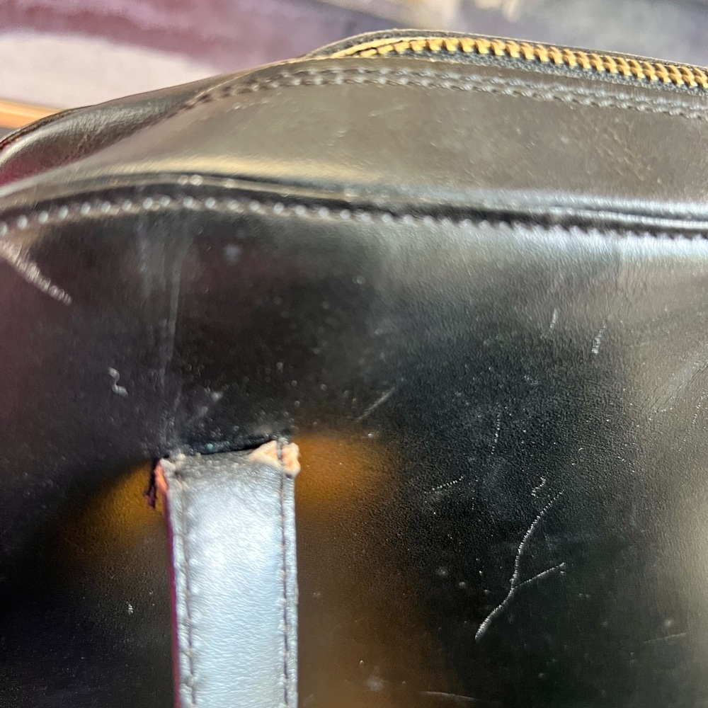 Vintage Versace Black Leather Handbag - Picture 9 of 15